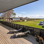 Holiday home 5 Bedroom Amazing In *
