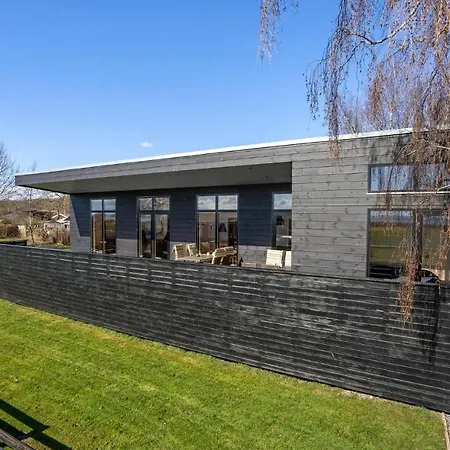 5 Bedroom Amazing In Holiday home *
