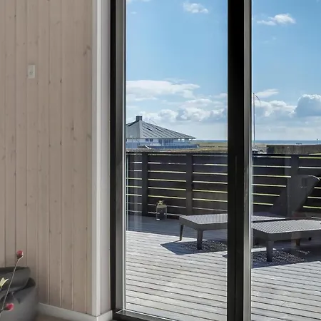 5 Bedroom Amazing In Holiday home *